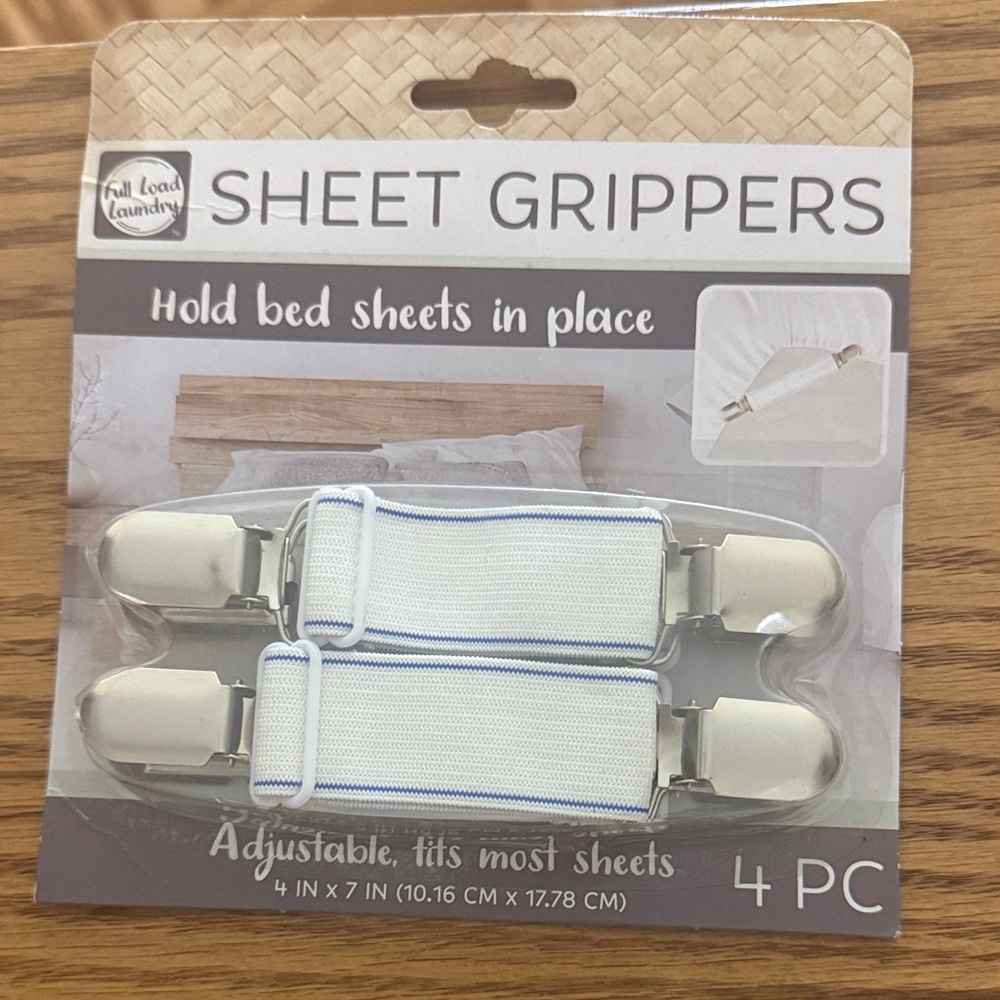 Bed Sheet Grippers NWT